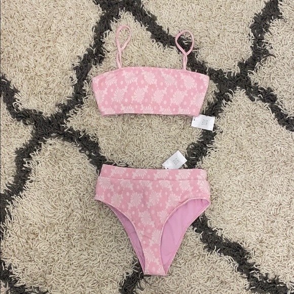 flower print bikini, fits more like a size XS - Picture 1 of 1